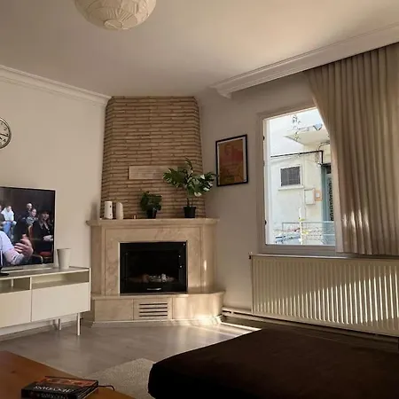 Apartmán 250 M Walking Distance To Metro